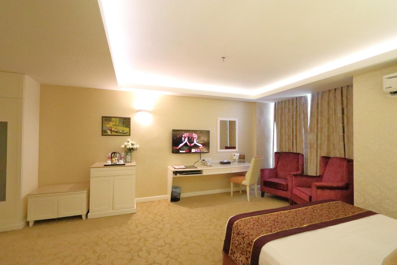 How To Get VIP Treatment, Upgrades And Perks At Luxury Hotels Luxury hotels offering exclusive VIP services to their guests